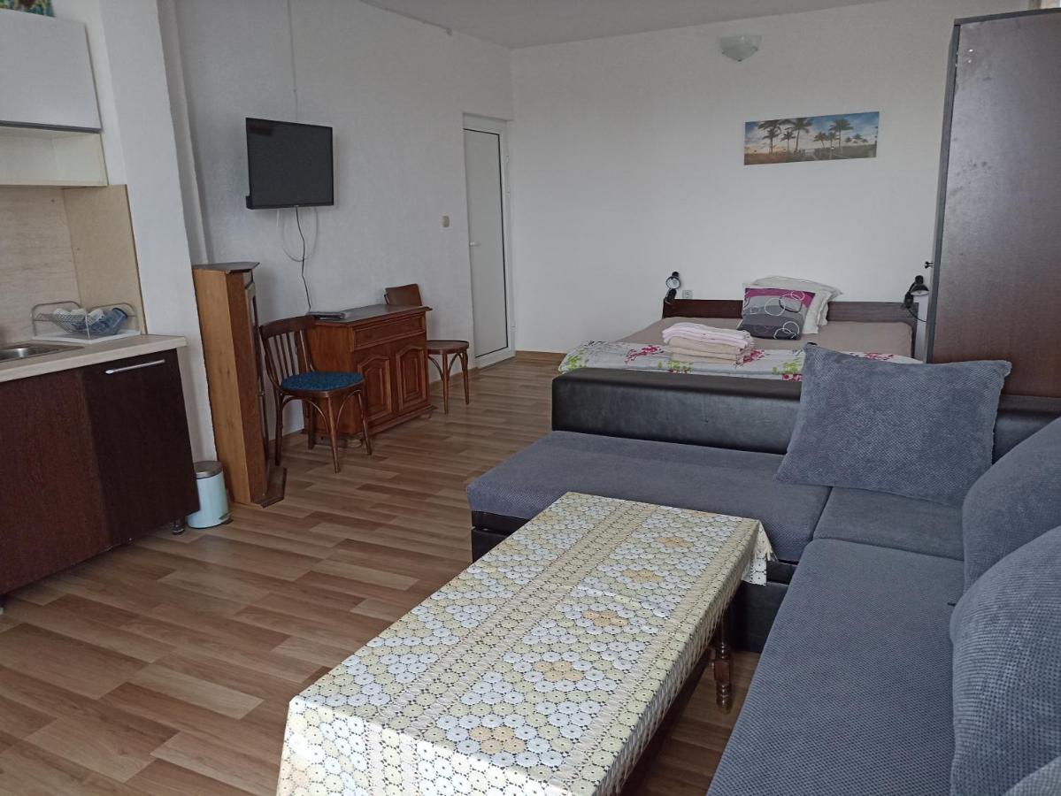 Ferienwohnung Stai Za Gosti Bazdarovi Byala  Exterior foto