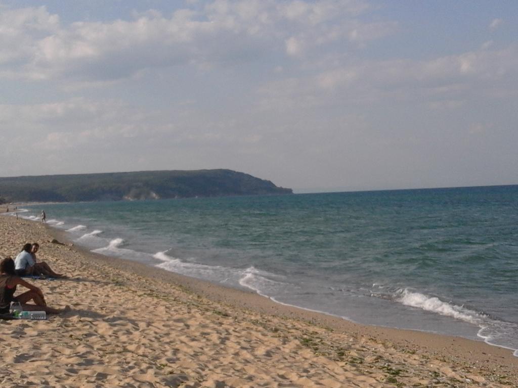Ferienwohnung Stai Za Gosti Bazdarovi Byala  Exterior foto